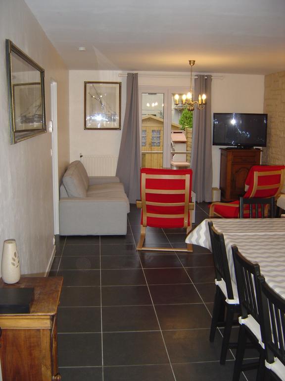 Gite De Eric Et Rose Bernieres-sur-Mer Exterior photo